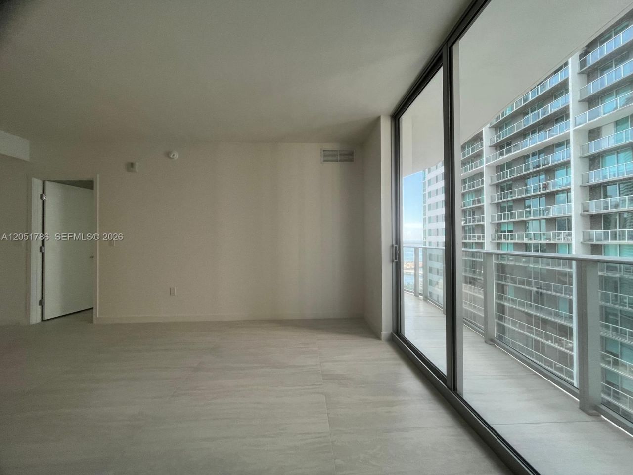 77 SE 5th St , Unit 2314, Miami, FL 33131 Photo