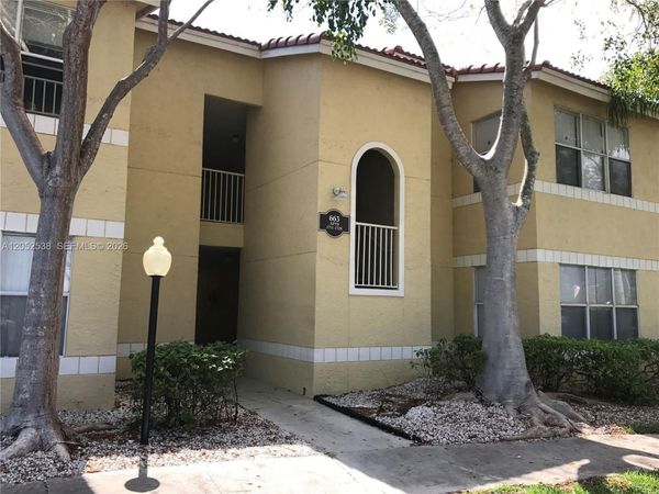 663 Vista Isles Dr, Unit 1715, Sunrise, FL 33325