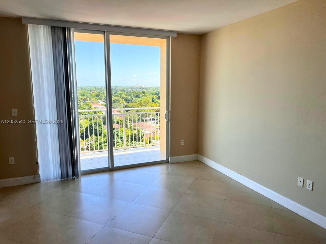 2425 SW 27th Ave, Unit 1004, Miami, FL 33145 Photo