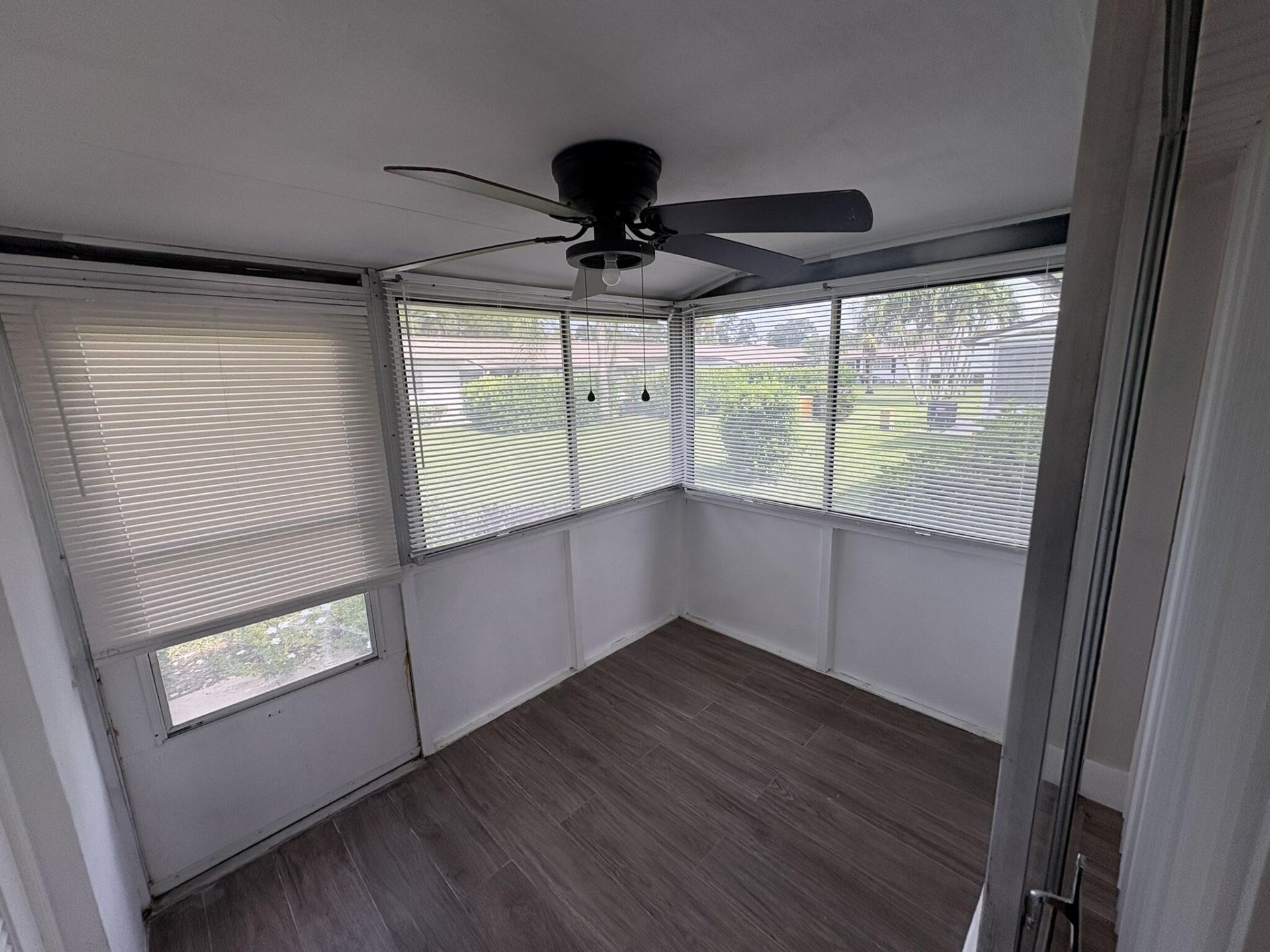 2930 Crosley Drive E, Unit J, West Palm Beach, FL 33415 Photo