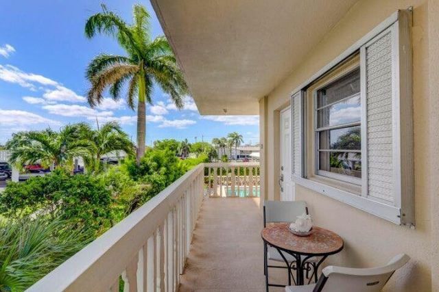 501 Lake Shore Drive, Unit 206, Lake Park, FL 33403 Photo