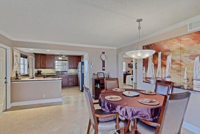 501 Lake Shore Drive, Unit 206, Lake Park, FL 33403 Photo