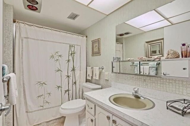 501 Lake Shore Drive, Unit 206, Lake Park, FL 33403 Photo