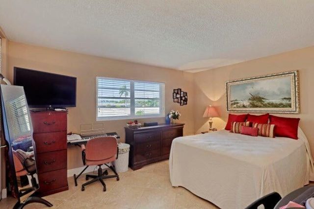 501 Lake Shore Drive, Unit 206, Lake Park, FL 33403 Photo