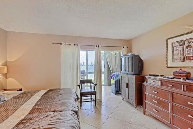 501 Lake Shore Drive, Unit 206, Lake Park, FL 33403 Photo