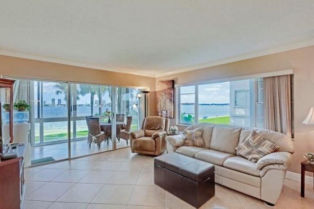 501 Lake Shore Drive, Unit 206, Lake Park, FL 33403 Photo