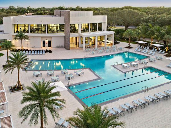 7370 ORANGEWOOD Lane, Unit 204, Boca Raton, FL 33433