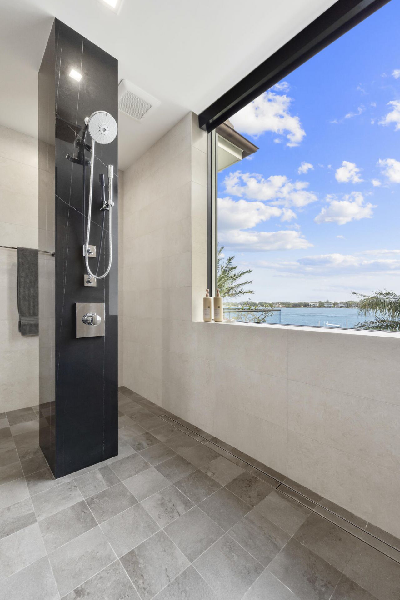 18714 Rio Vista Drive, Jupiter, FL 33469 Photo