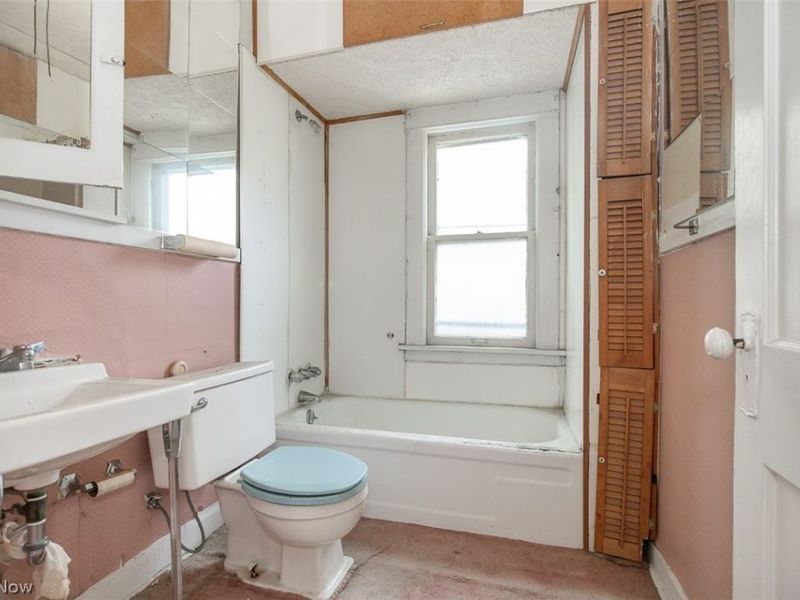14624 Savannah Avenue, East Cleveland, OH 44112 Photo 24