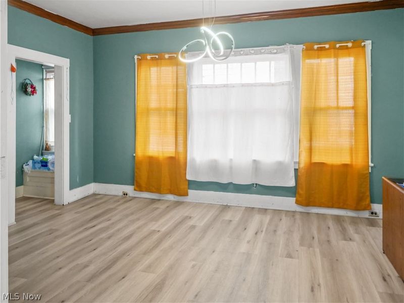 320 E Auburndale Avenue, Youngstown, OH 44507 Photo 4