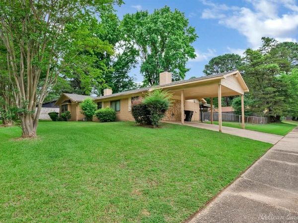 2902 Jonathan Lane, Shreveport, LA 71108