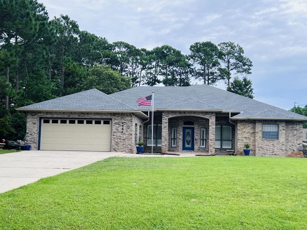2064 Sundown Drive, Navarre, FL 32566