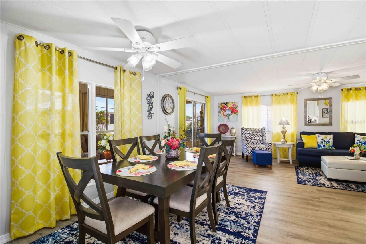 2107 Palma Sola Boulevard, Unit 10, Bradenton, FL 34209 Photo