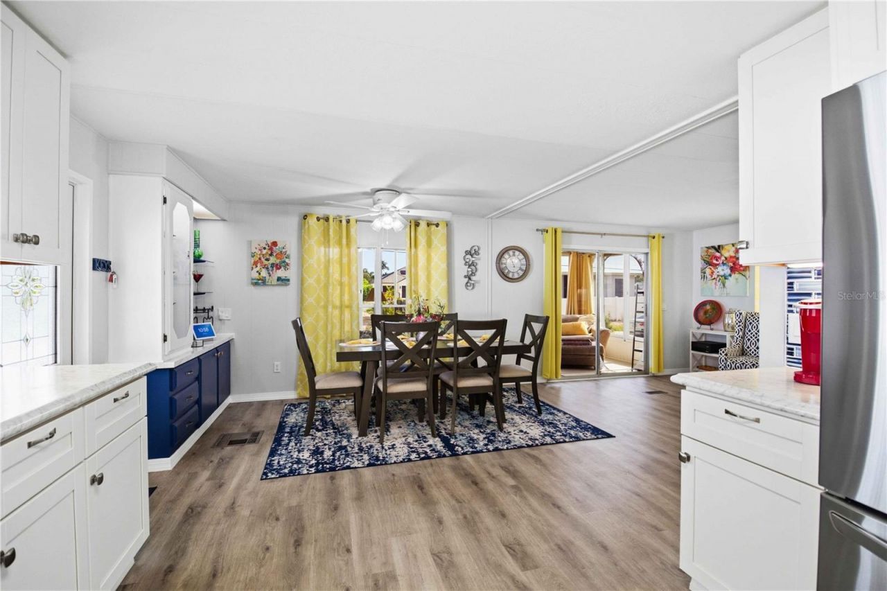2107 Palma Sola Boulevard, Unit 10, Bradenton, FL 34209 Photo