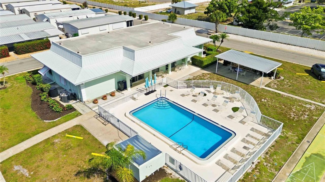 2107 Palma Sola Boulevard, Unit 10, Bradenton, FL 34209 Photo