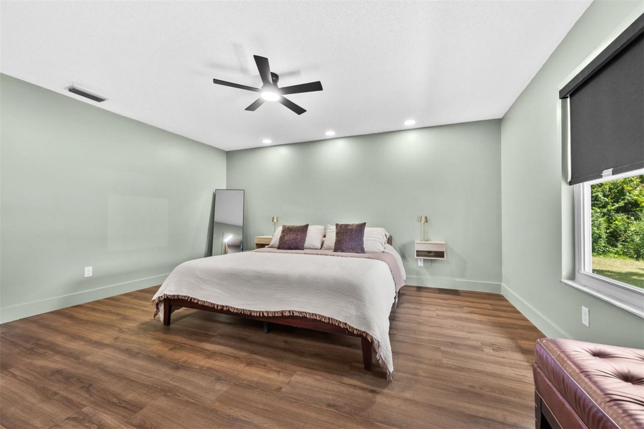 2817 Yule Tree Drive , Edgewater, FL 32141 Photo