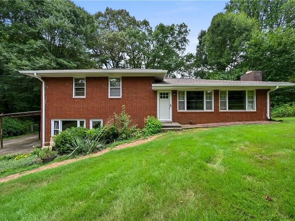 1847 Posten Lane SW, Mableton, GA 30126