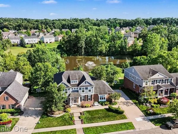 1809 Cheshire Lane, Commerce Twp, MI 48382