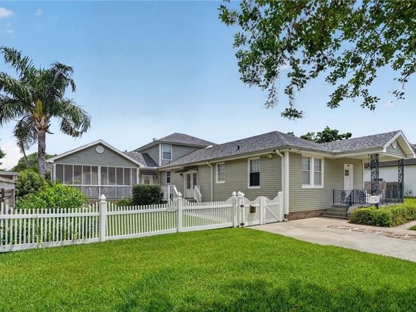 3749 BAUVAIS Street, Metairie, LA 70001