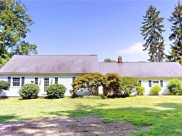 9601 Metcalf Road , Waite Hill, OH 44094