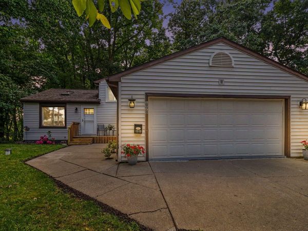 1970 Country Club Way, Albion, MI 49224