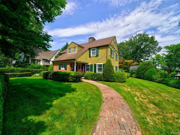 255 Manor Road , Bayside, NY 11363