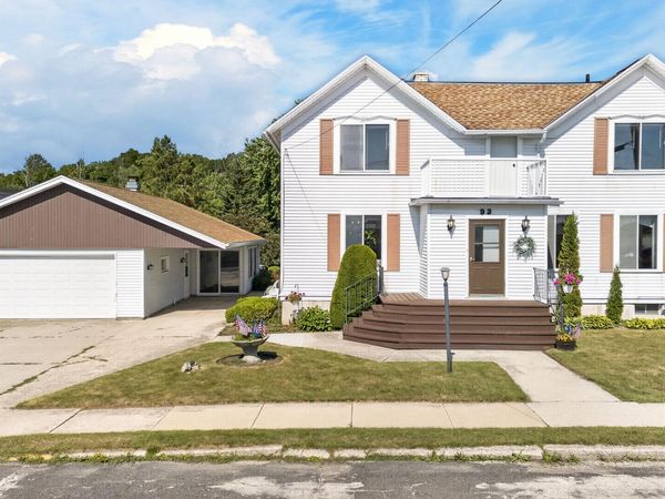 93 Bentert St, Random Lake, WI 53075
