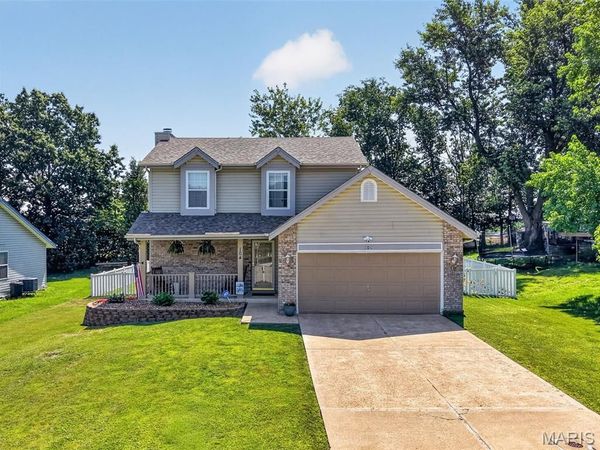 104 Langtree Drive, Wentzville, MO 63385