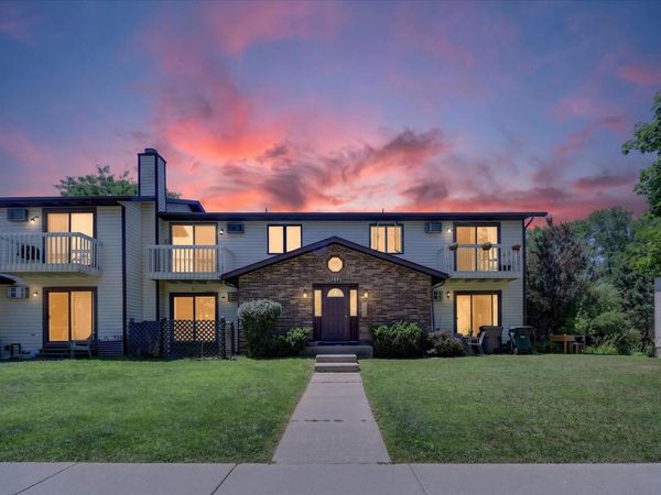 2850 Cimarron Trail, Unit 1, Madison, WI 53719