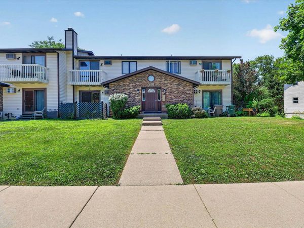 2850 Cimarron Trail, Unit 1, Madison, WI 53719