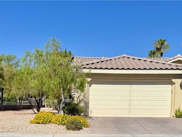 5193 Pensier Street , Las Vegas, NV 89135