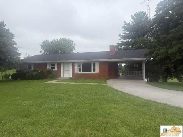 3410 New Bowling Green Road , Glasgow, KY 42141