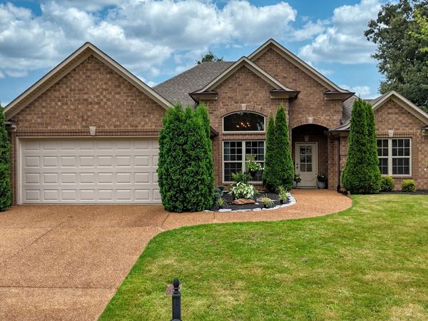 225 Hartfield Drive , Medina, TN 38355