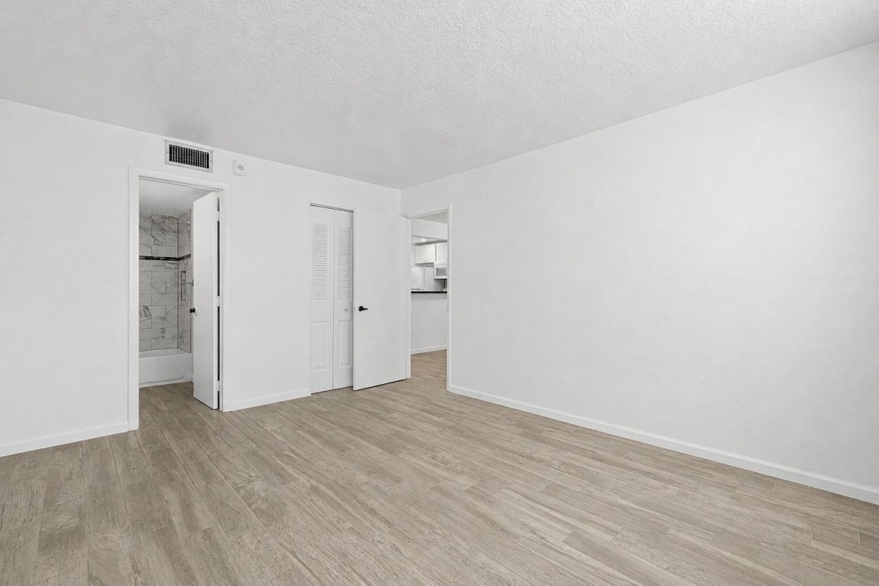 2929 S Ocean Boulevard, Unit 2120, Boca Raton, FL 33432 Photo