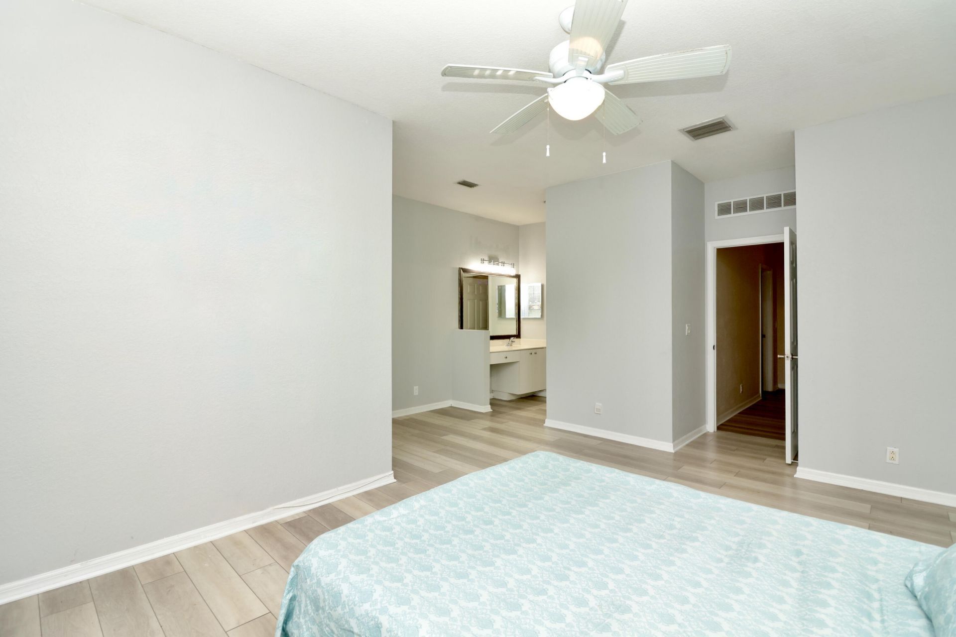 2952 NW 33rd Lane, Lauderdale Lakes, FL 33311 Photo