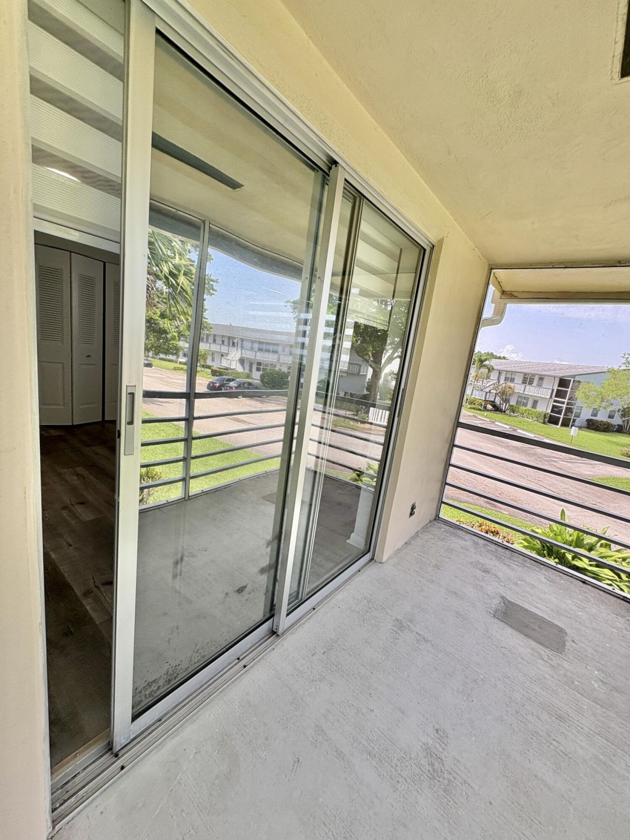 277 Chatham N, West Palm Beach, FL 33417 Photo