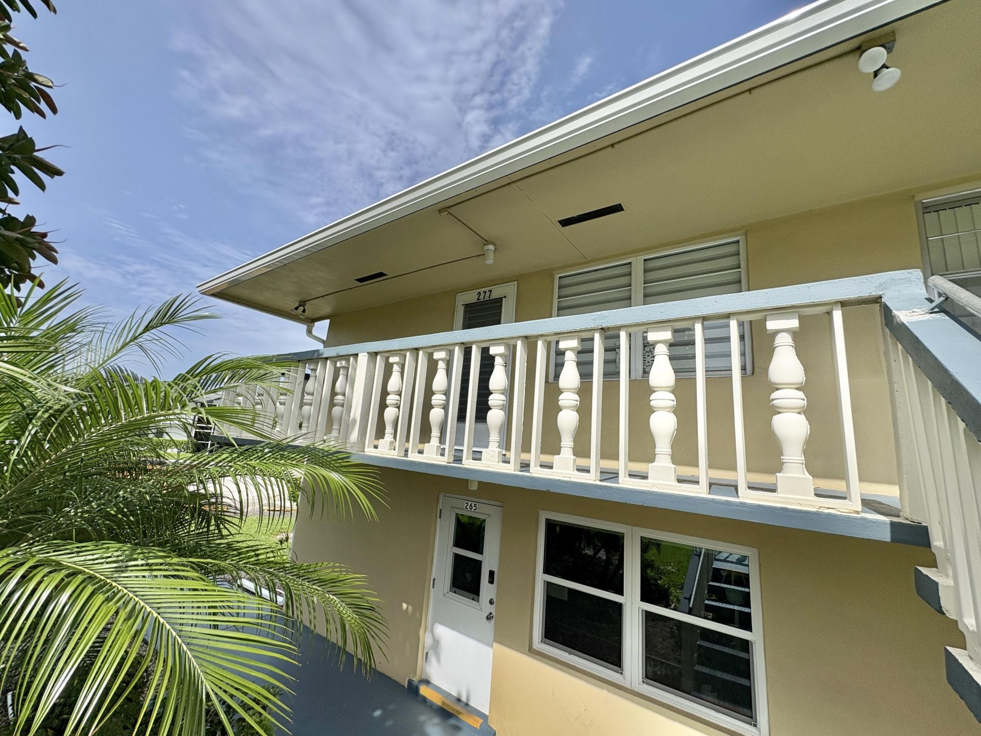 277 Chatham N, West Palm Beach, FL 33417 Photo