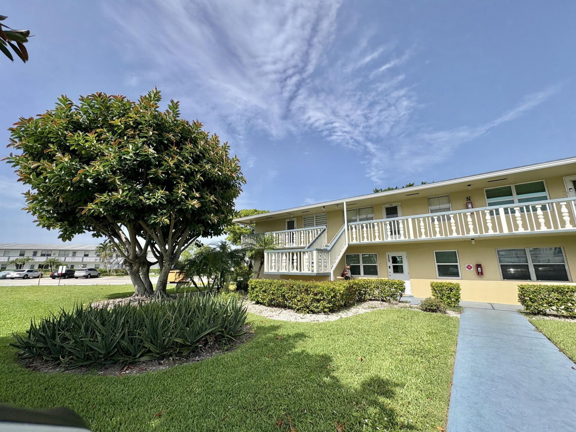 277 Chatham N, West Palm Beach, FL 33417 Photo