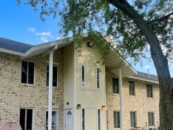 26 El Camino Court Gibbs, Unit 26, Coram, NY 11727