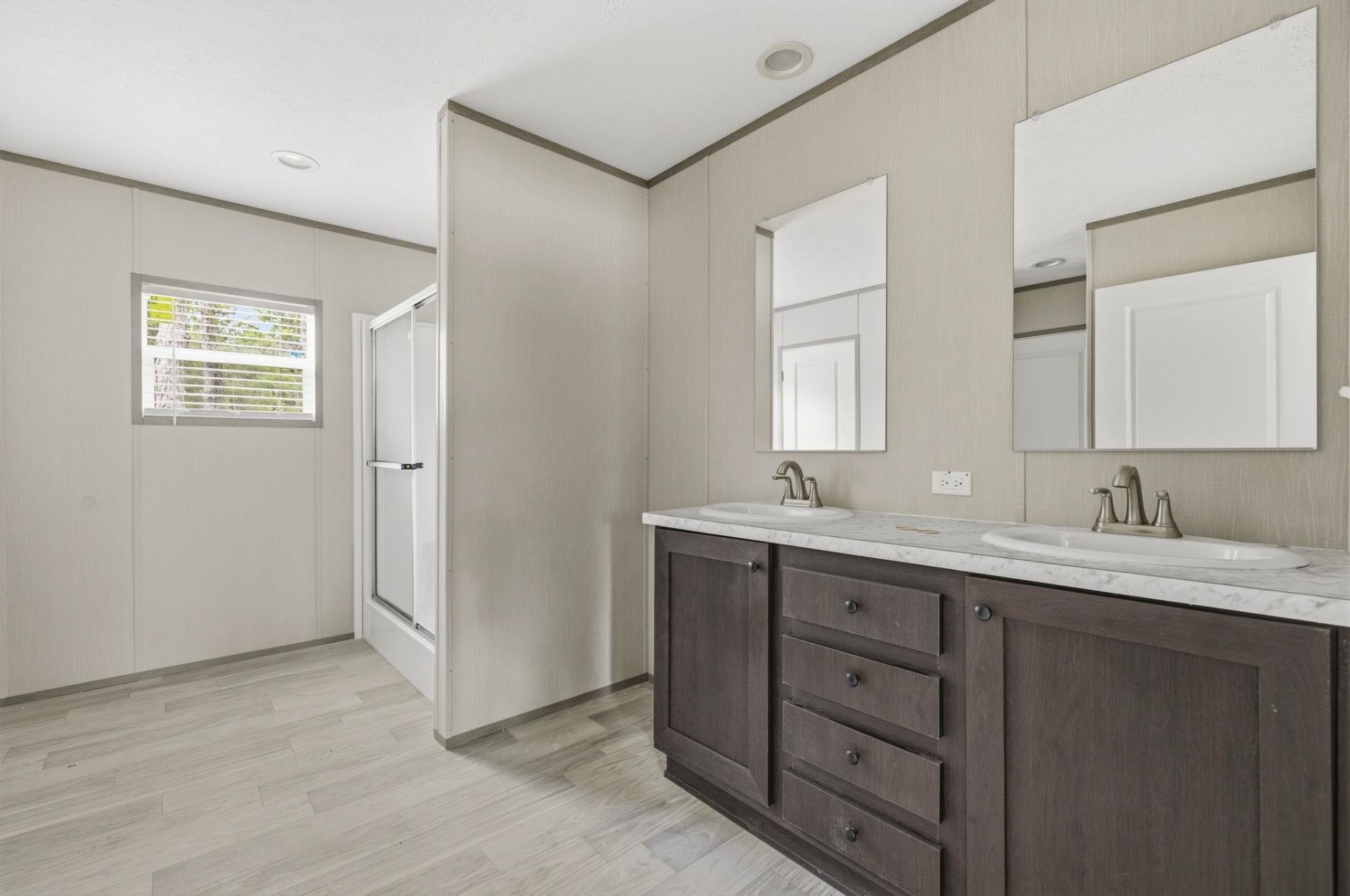 110 Lunar Ln Photo 19