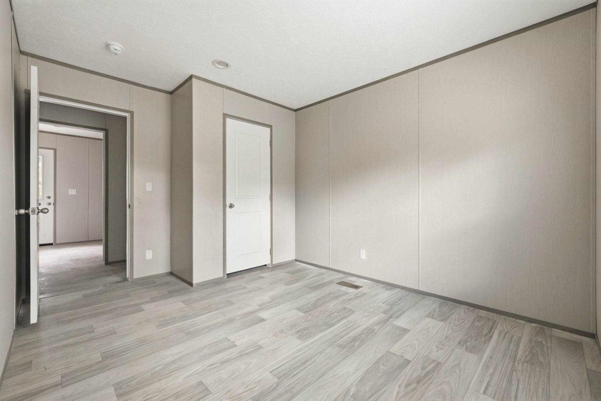 110 Lunar Ln Photo 22