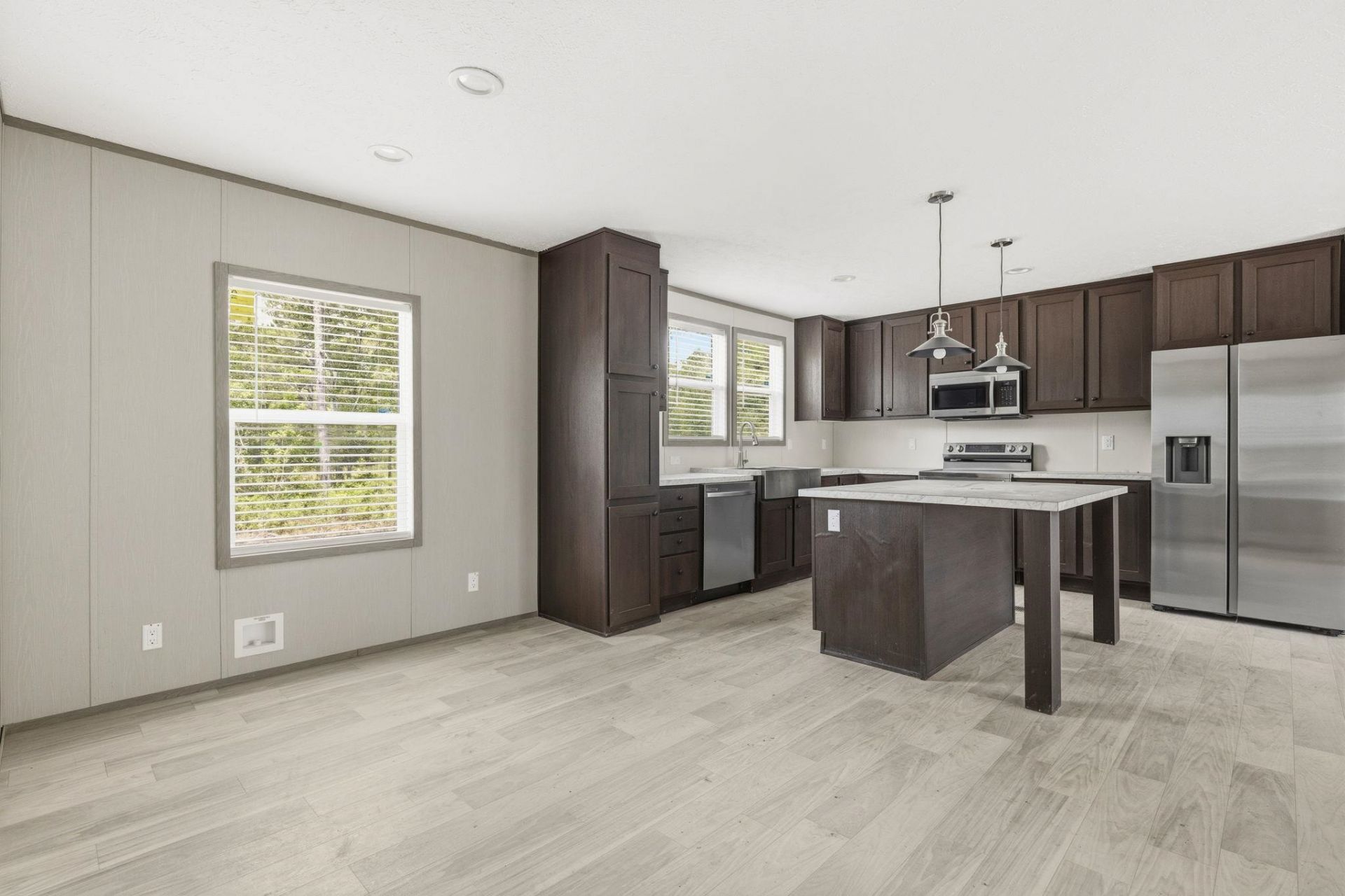 110 Lunar Ln Photo 8