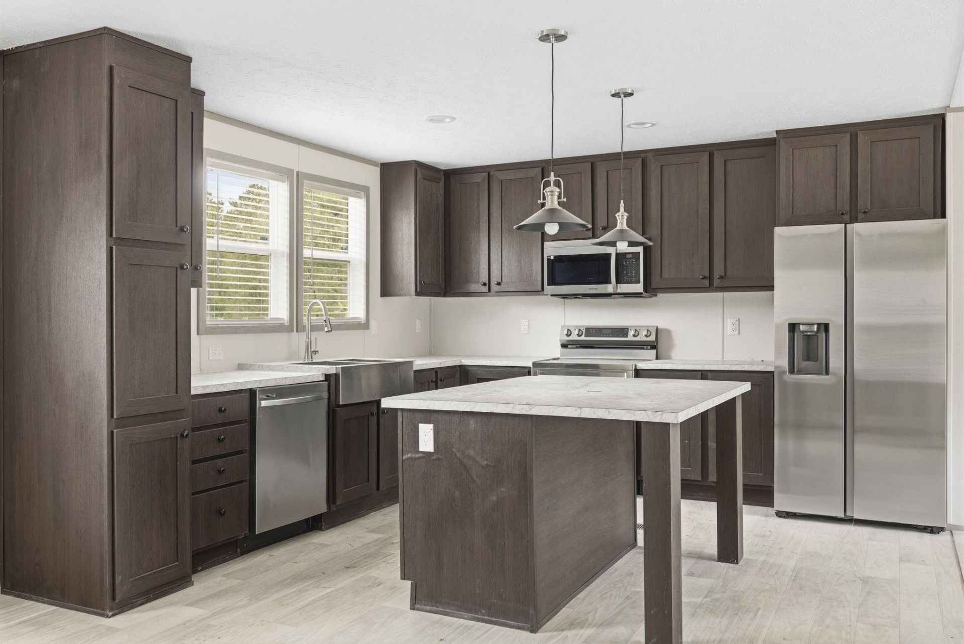 110 Lunar Ln Photo 9