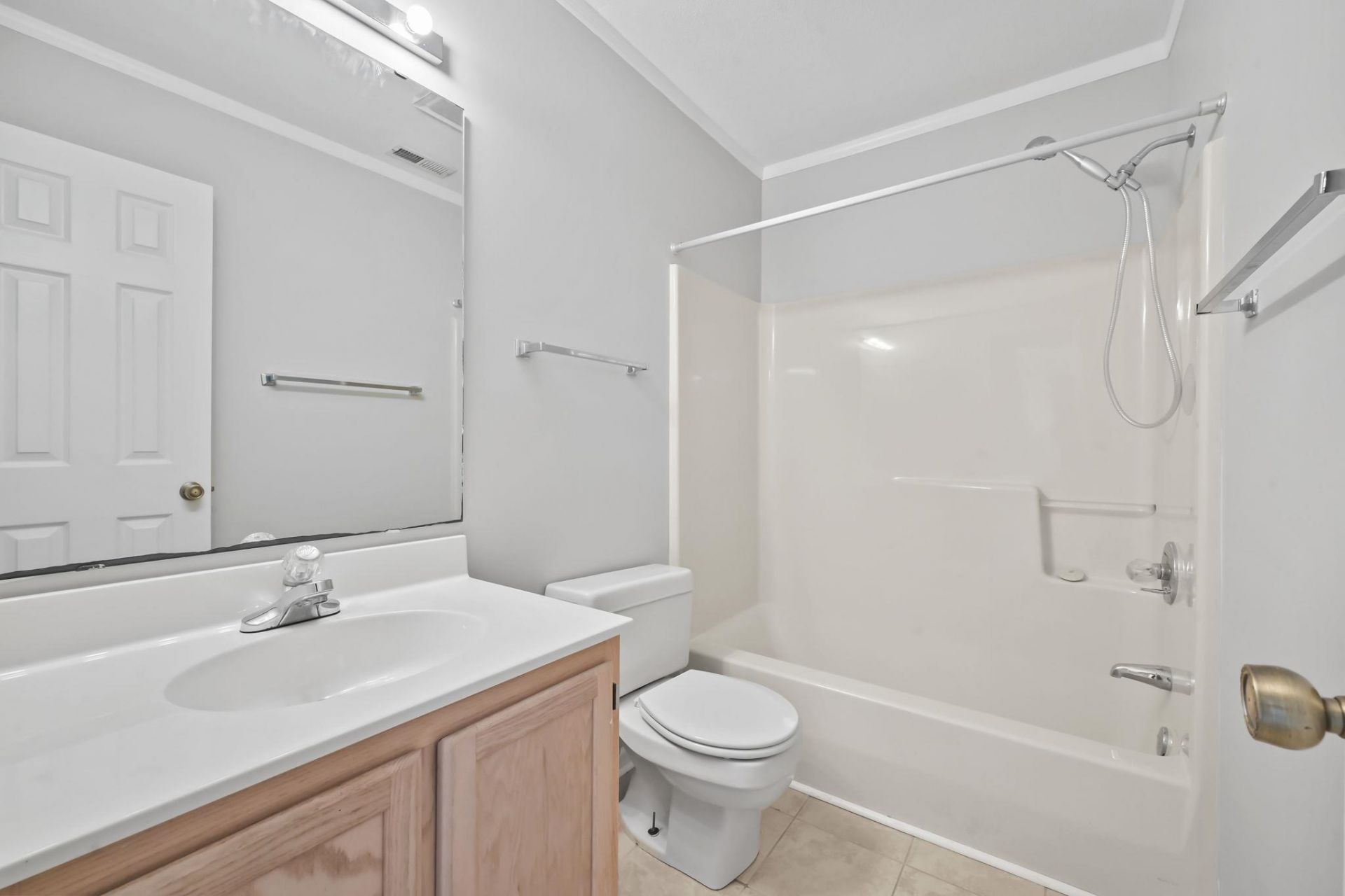 4101 Pinehurst Circle  Photo 13