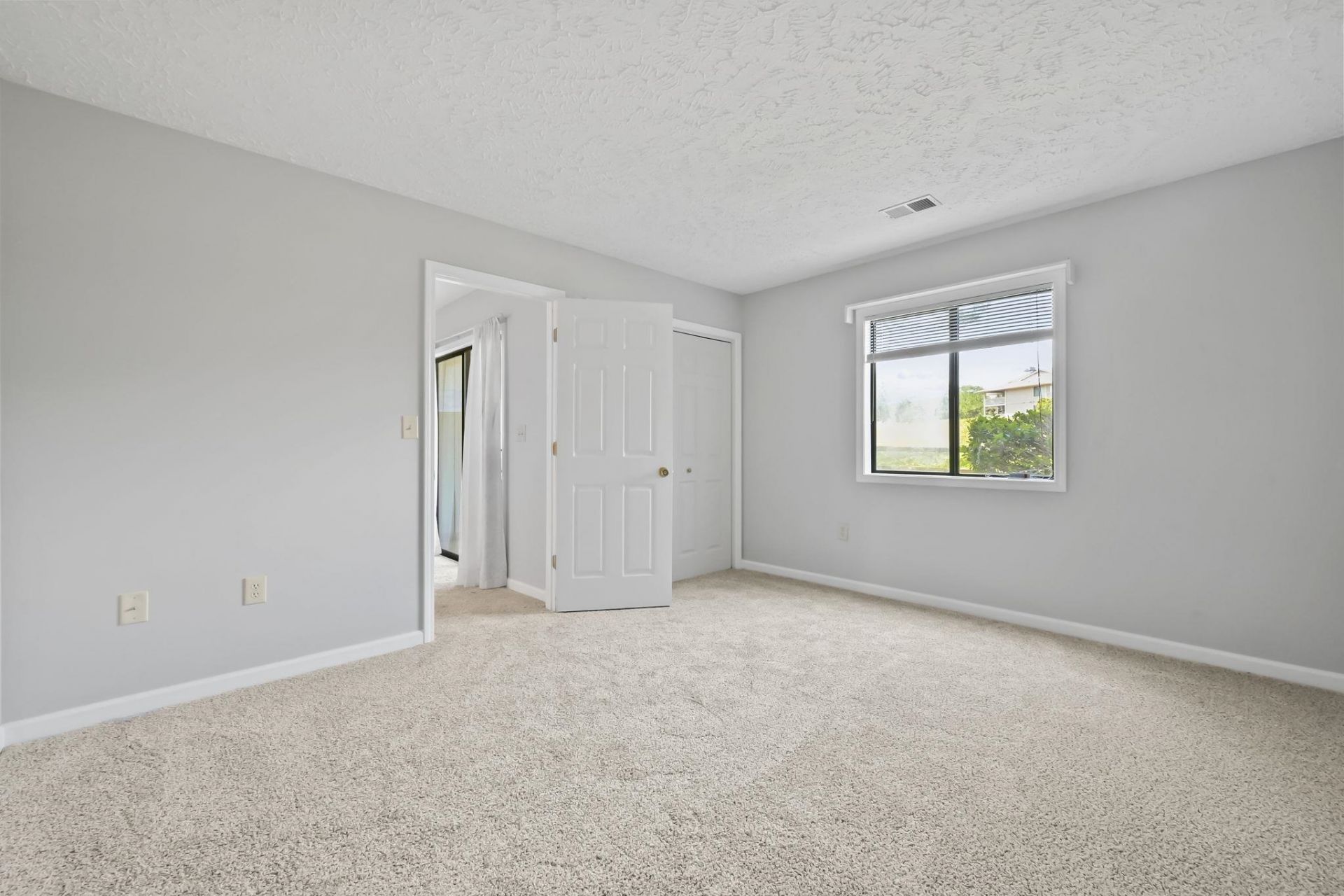4101 Pinehurst Circle  Photo 23