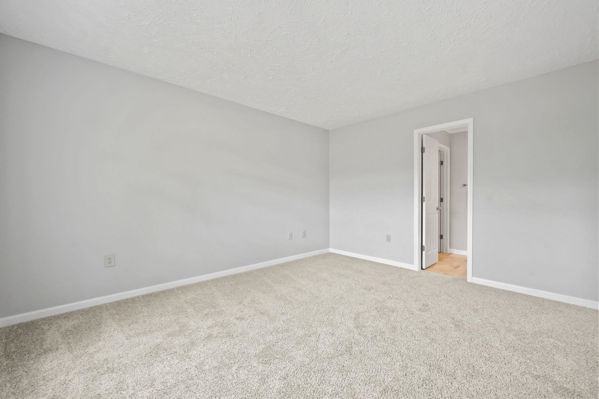 4101 Pinehurst Circle  Photo 25