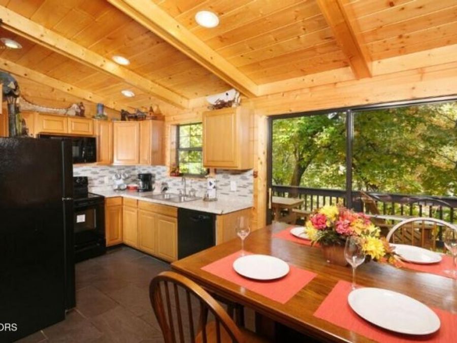 Property Image 11
