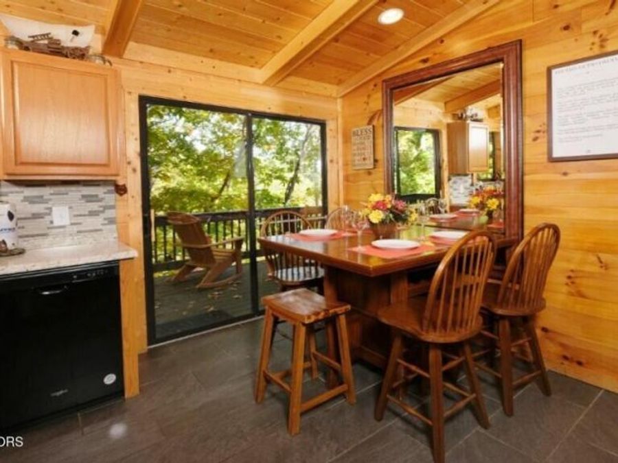 Property Image 9