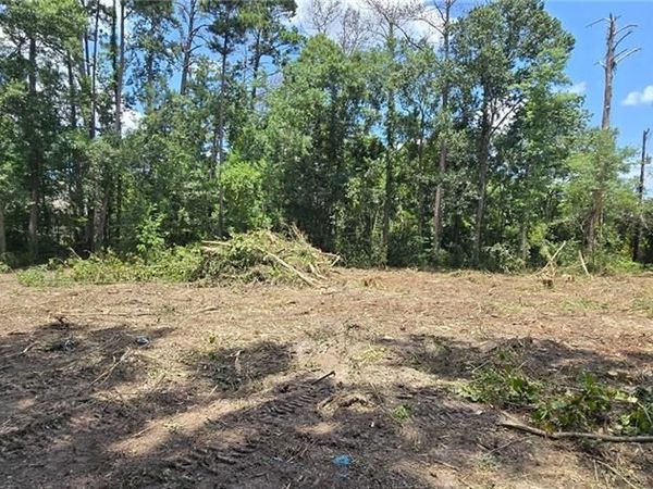 7 RHONDA Court, Covington, LA 70433
