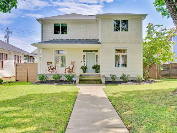 2006 Chamberlain Avenue, Chattanooga, TN 37404